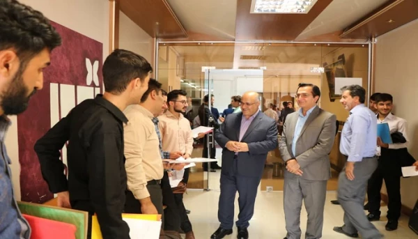 مدیرکل آموزش و پرورش آذربایجان غربی گفت: فرآیند مصاحبه دانشگاه فرهنگیان بر اساس قوانین و مقررات، دقیق و شفاف است و همواره تلاش می شود حقی ضایع نشود 9