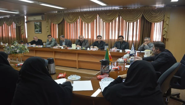 تدوین آئین نامه پوشش و اخلاق حرفه ای دانشجویان در جلسه کمیته عفاف و حجاب دانشگاه فرهنگیان استان آذربایجان غربی