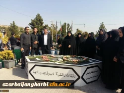 شرکت پرشور مسئولین، اساتید ،کارکنان و دانشجویان پردیسهای دانشگاه فرهنگیان استان در مراسم تجدید میثاق با آرمان های والای شهدا و امام راحل با عنوان «میهمانی لاله ها» 