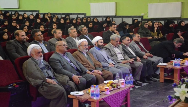 مراسم استقبال از نو دانشجویان دانشگاه فرهنگیان استان آذربایجان غربی برگزار شد 16