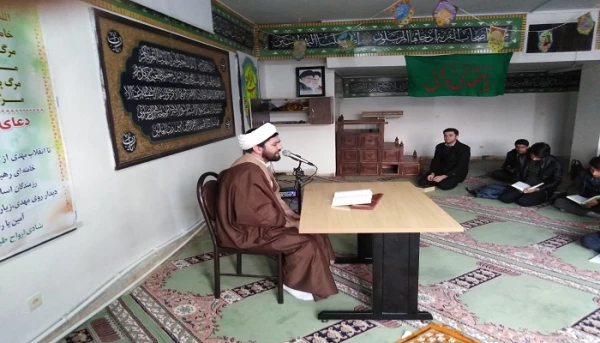 برگزار کلاس های فرهنگی روان خوانی و زیباخوانی قرآن کریم در پردیس شهید رجایی آذربایجان غربی 3