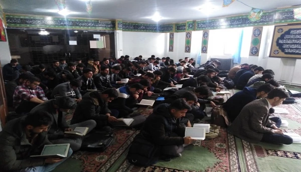 برگزار کلاس های فرهنگی روان خوانی و زیباخوانی قرآن کریم در پردیس شهید رجایی آذربایجان غربی 4