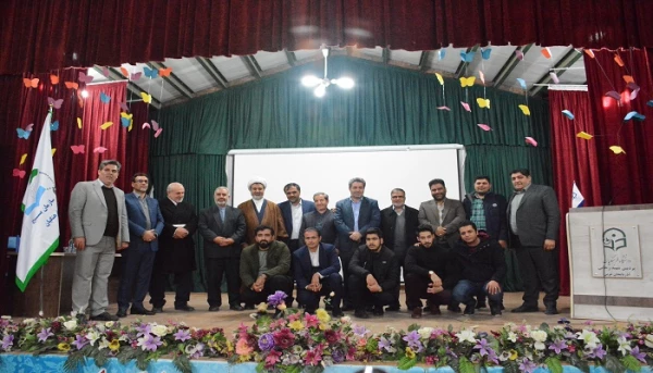 برگزاری شب شعر گرامیداشت هفته بسیج در پردیس شهید رجایی آذربایجان غربی 5