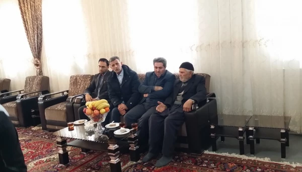 دیدار با خانواده دانشجو معلم شهید اکبر یوسفی 4
