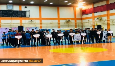 به مناسبت چهلمین سالگرد تشکیل بسیج مستضعفان

با حضور دانشجویان دانشگاه فرهنگیان استان آذربایجان غربی افتتاحیه دومین دوره مسابقات فرهنگی ورزشی دانشجویی برگزار گردید