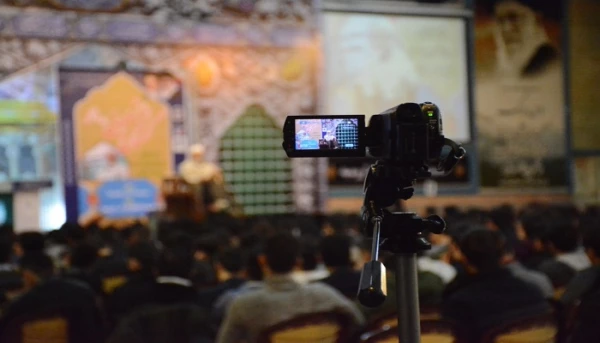 همایش گفتمان دینی در دانشگاه با سخنرانی حجت الاسلام و المسلمین قرائتی برگزار شد 5