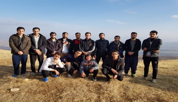 صعود جمعی از دانشجویان پردیس شهید رجایی آذربایجان غربی  به ارتفاعات کوه سیر ارومیه 
