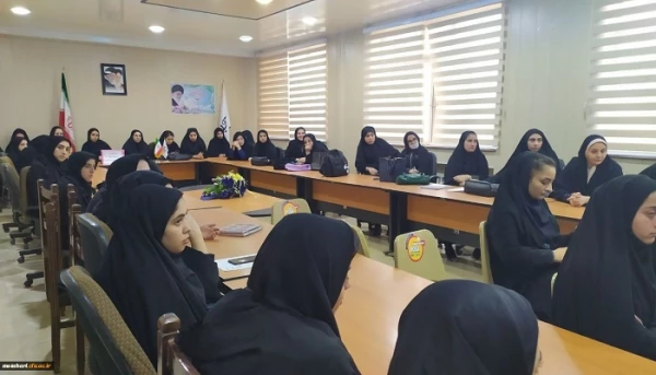 برگزاری کارگاه آموزشی« ازدواج موفق» در مرکز آموزش عالی شهید مطهری خوی  3