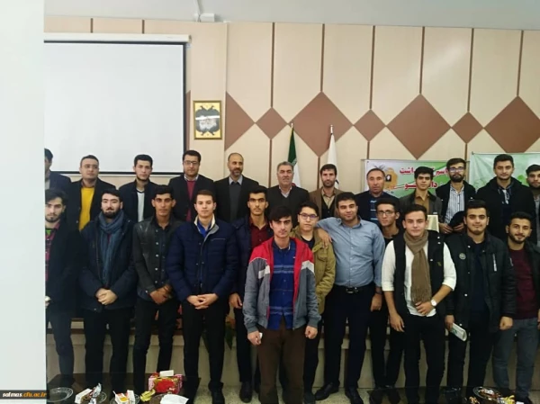 مراسم گرامیداشت روز دانشجو در مرکز امام خمینی(ره) سلماس برگزار شد 6