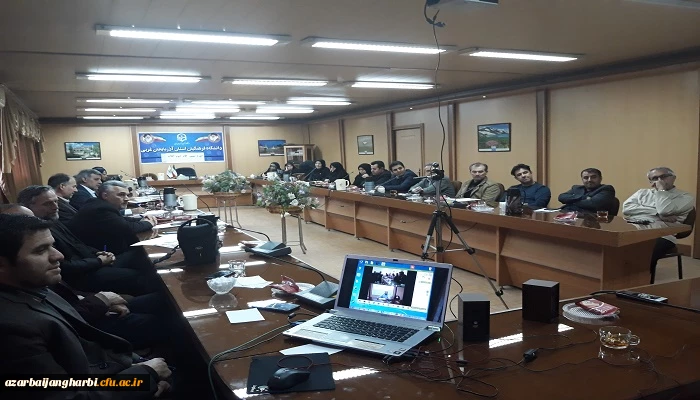 دوره تبین بیانیه گام دوم انقلاب اسلامی با حضور اساتید، کارکنان پردیس ها و مراکز دانشگاه فرهنگیان استان آذربایجان غربی در پردیس شهید رجایی ارومیه برگزار شد 3