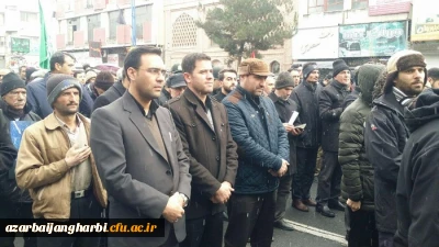 حضور جمعی از کارکنان پردیس شهید رجایی در مراسم سوگواری خیابانی مردم شهید پرور ارومیه بمناسبت شهادت سردار سرافراز اسلام سپهبد حاج قاسم سلیمانی و همرزمان ایشان