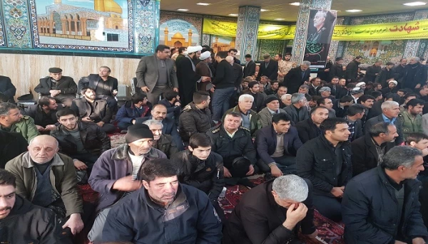 حضور کارکنان مرکز امام خمینی(ره) سلماس در مراسم گرامیداشت شهادت سردار سپهبد حاج قاسم سلیمانی  2