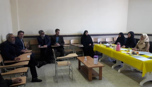 آقای دکتر عسکری مشاور ریاست محترم دانشگاه و آقای دکتر احمدی معاون اداره کل نظارت وارزیابی دانشگاه فرهنگیان کشور با حضور در پردیس های شهید رجایی و علامه طباطبایی خواهران از مراکز مصاحبه مهارت آموزان ماده 28 بازدید بعمل آوردند 