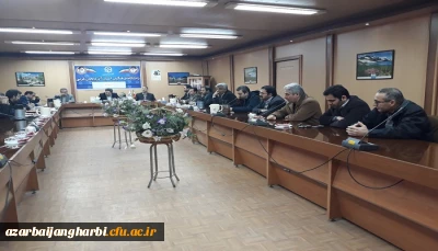 در آستانه سالگرد پیروزی شکوهمند انقلاب اسلامی 

شورای اداری پردیس شهید رجایی آذربایجان غربی برگزار شد