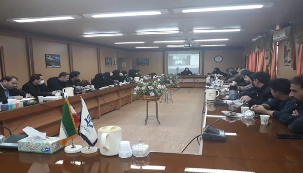 کارگاه راههای پیشگیری از ابتلا و شیوع ویروس کرونا در سالن کنفرانس پردیس شهید رجایی ارومیه برگزار شد 