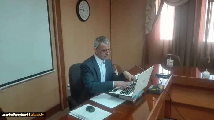 وبینار اساتید راهنمای کارورزی استان توسط گروه علوم تربیتی و کمیته کارورزی پردیس شهید رجایی ارومیه برگزار شد 