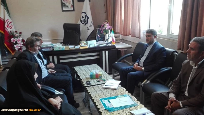 دکتر عادل نجف زاده منتخب مردم خوی و چایپاره در مجلس یازدهم با حضور در دانشگاه فرهنگیان آذربایجان غربی با دکتر محمودلو مدیر امورپردیس های استان دیدار و گفتگو کرد 3