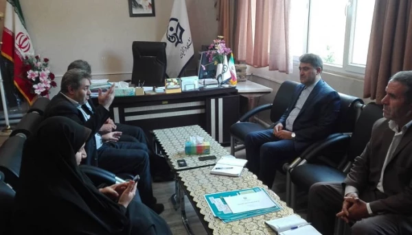 دکتر عادل نجف زاده منتخب مردم خوی و چایپاره در مجلس یازدهم با حضور در دانشگاه فرهنگیان آذربایجان غربی با دکتر محمودلو مدیر امورپردیس های استان دیدار و گفتگو کرد 2