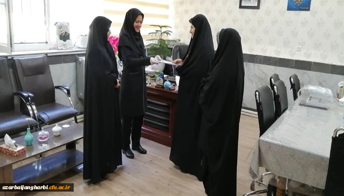 تجلیل از مسئولین روابط عمومی پردیس ها و مراکز دانشگاه فرهنگیان استان آذربایجان غربی   