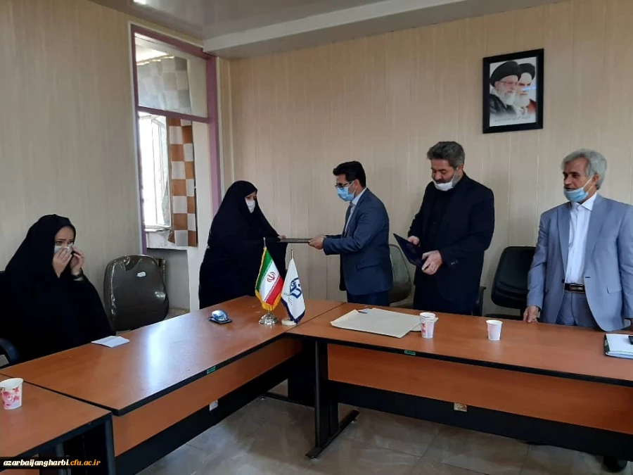 مراسم تکریم و معارفه ریاست مرکز آموزش عالی شهید مطهری خوی برگزار شد 4