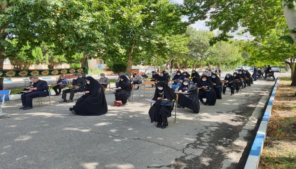 مراسم عزاداری سرور و سالار شهیدان امام حسین (ع) و یاران باوفایش با حضور مسئولین، اساتید، کارکنان و جمعی از دانشجویان در محوطه دانشگاه فرهنگیان استان آذربایجان غربی برگزار شد 4