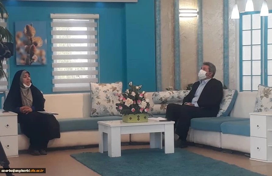 معرفی دانشگاه فرهنگیان از زبان آقای دکتر علی محمودلو سرپرست دانشگاه فرهنگیان استان آذربایجان غربی در برنامه زنده تلویزیونی ائویمیز صدا و سیمای استان 