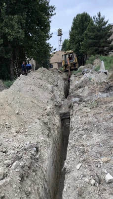 بازدید دکتر علی محمودلو مدیر امور پردیس های استان  از فعالیت های عمرانی در مرکز امام خمینی (ره)سلماس  4