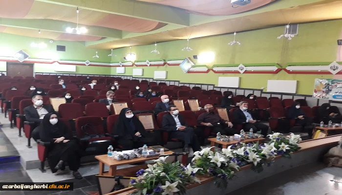 دکتر علی محمودلو مدیر امور پردیس های دانشگاه فرهنگیان استان آذربایجان غربی:
ما به ارتقای کیفیت در آموزش بها می دهیم و در این راستا از نکته نظرات و ایده های  اساتید و دانشجویان استقبال می کنیم.
