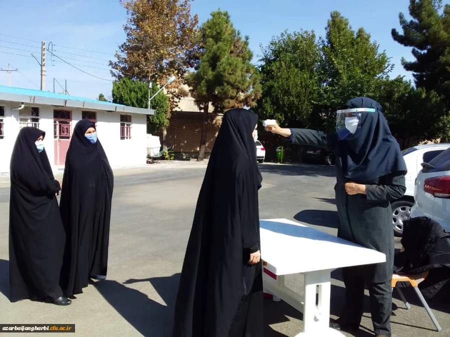 انجام مصاحبه تخصصی پذیرفته شدگان چند برابر ظرفیت آزمون سراسری 1399
 2