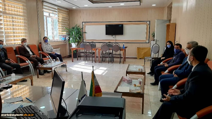 حضور مسئول محترم کانون بسیج اساتید خوی در مرکزآموزش عالی شهید مطهری خوی 3