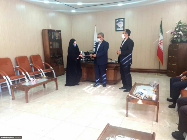 حضور مسئول محترم کانون بسیج اساتید خوی در مرکزآموزش عالی شهید مطهری خوی 2