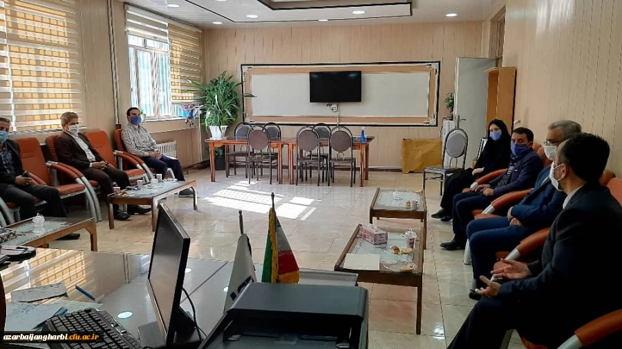 حضور مسئول محترم کانون بسیج اساتید خوی در مرکزآموزش عالی شهید مطهری خوی 3