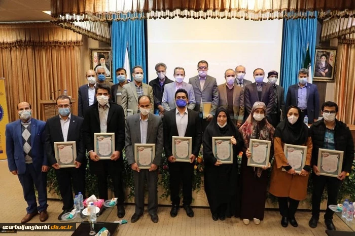 تبریک به مناسبت انتخاب جناب آقای دکتر طالبی بعنوان پژوهشگر برتر حوزه علوم انسانی در نهمین جشنواره پژوهش و فناوری دانشگاه فرهنگیان کشور