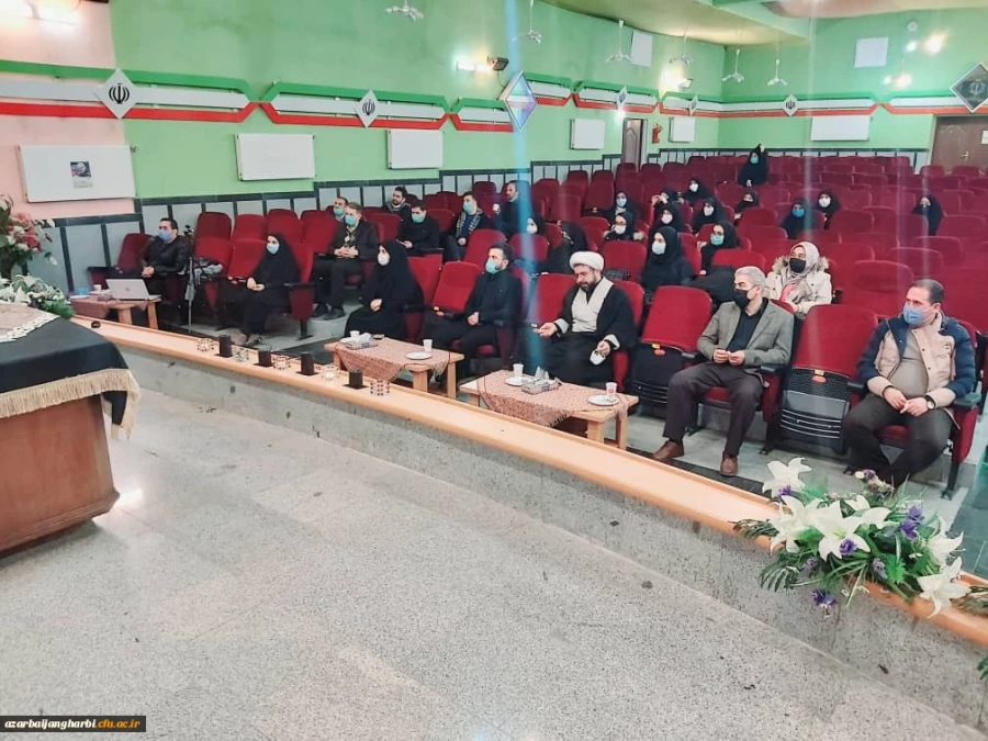 برگزاری مراسم سالروز شهادت بانوی دو عالم حضرت فاطمه زهرا (س) و بزرگداشت شهید سپهبد حاج قاسم سلیمانی در پردیس علامه طباطبایی آذربایجان غربی (خواهران) 4