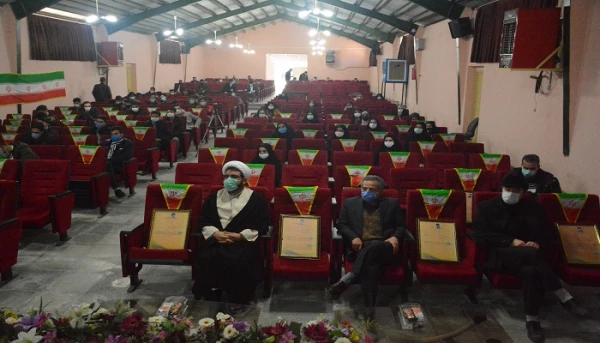 آئین استقبال از دانشجویان جدیدالورود دانشگاه فرهنگیان استان آذربایجان غربی و گرامیداشت ایام الله دهه فجر با حضور جمعی از دانشجومعلمان ورودی ۹۹  3