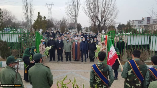 مراسم ویژه مهمانی لاله های گلزار شهدا و تجدیدمیثاق با آرمان های شهدا - شهید مطهری خوی 2