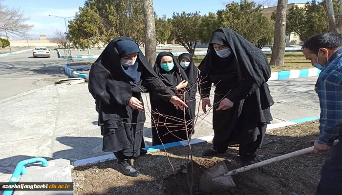 مراسم گرامیداشت هفته درخت و درختکاری در دانشگاه فرهنگیان استان آذربایجان غربی 