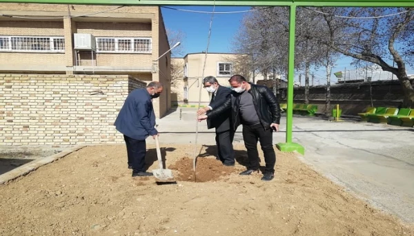 مراسم گرامیداشت هفته درخت و درختکاری در دانشگاه فرهنگیان استان آذربایجان غربی 7