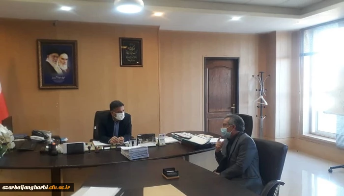 سرپرست دانشگاه فرهنگیان استان آذربایجان غربی با مدیر کل راه وشهرسازی استان دیدار کرد 