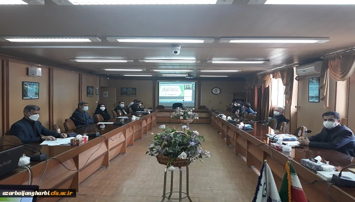 مراسم بزرگداشت دهه ی سرآمدی آموزش در دانشگاه فرهنگیان استان آذربایجان غربی برگزار شد 