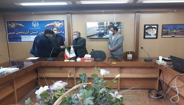 مراسم بزرگداشت دهه ی سرآمدی آموزش در دانشگاه فرهنگیان استان آذربایجان غربی برگزار شد 5