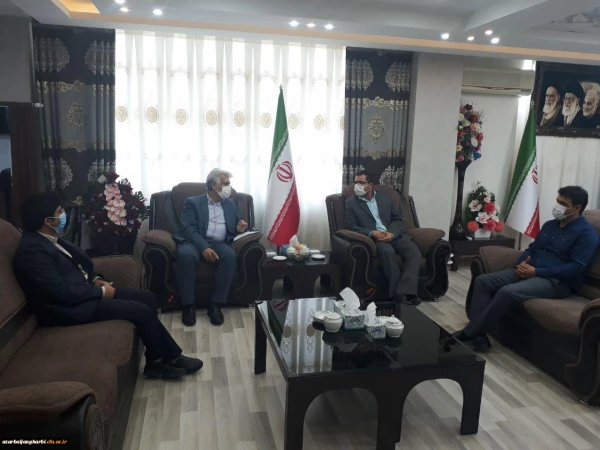 دیدار ریاست محترم دانشگاه فرهنگیان واحد امام خمینی (ره) سلماس با فرماندار محترم سلماس 3