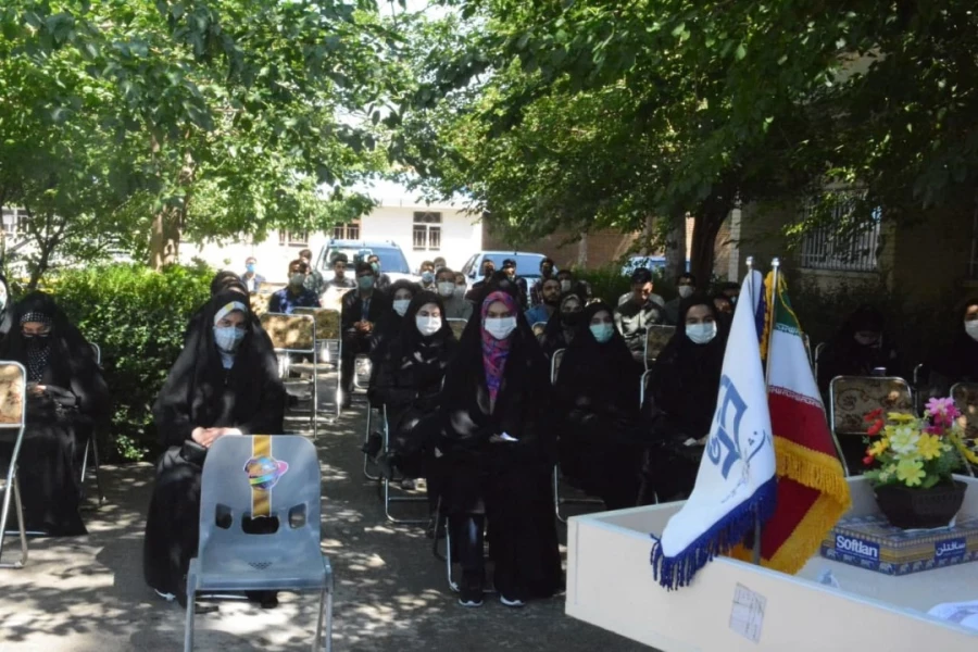 برگزاری تریبون آزاد با موضوع انتظارات از رئیس جمهور آینده 7