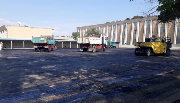  محوطه پردیس شهیدرجایی ارومیه زیرسازی و آسفالت گردید 