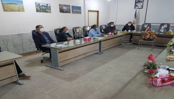 جلسه هماهنگی تمهید مقدمات بازگشایی دانشگاه در مرکز امام خمینی (ره) سلماس برگزار گردید 2