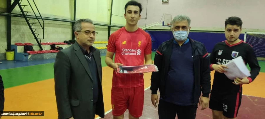 برگزاری مسابقات فوتسال جام هفته بسیج و روز دانشجو در پردیس شهید رجایی 13