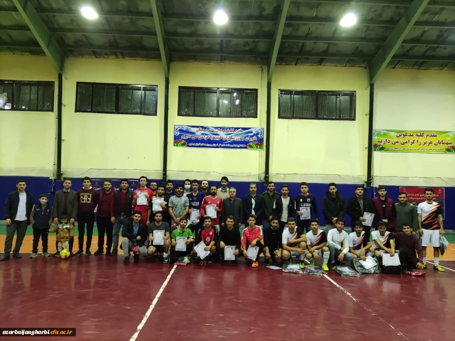 برگزاری مسابقات فوتسال جام هفته بسیج و روز دانشجو در پردیس شهید رجایی 3