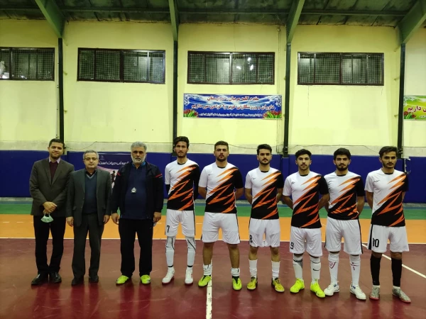 برگزاری مسابقات فوتسال جام هفته بسیج و روز دانشجو در پردیس شهید رجایی 12