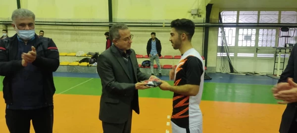 برگزاری مسابقات فوتسال جام هفته بسیج و روز دانشجو در پردیس شهید رجایی 14