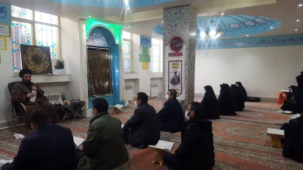 مراسم پرفیض زیارت عاشورابمناسبت گرامیداشت شهادت حضرت زهرا(س)ودومین سالگردشهادت سرداردلها - شهید مطهری خوی  2